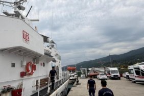 Karadeniz039de-su-alan-ticari-gemideki-13-kisi-tahliye-edildi-featured