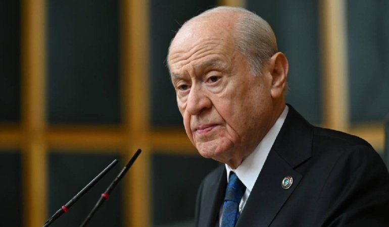 MHP Genel Başkanı Bahçeli, KKTC Başbakanı Üstel'e başsağlığı diledi