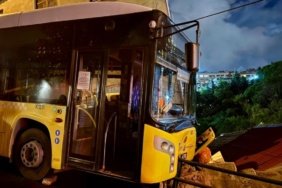 Sariyer039de-IETT-otobusu-bariyerlere-carpti-featured