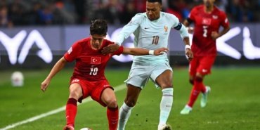 A-Milli-Futbol-Takimimiz-Fransa039ya-maglup-oldu-featured