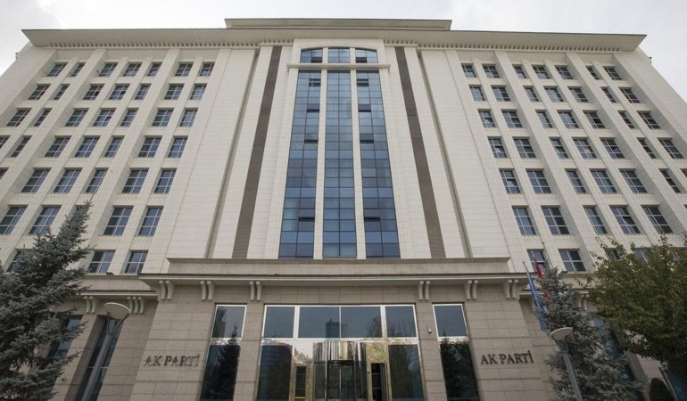 AK Parti MKYK toplandı