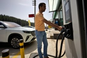 Agustos039ta-elektrikli-araclara-35-milyonun-uzerinde-sarj-islemi-yapildi-featured