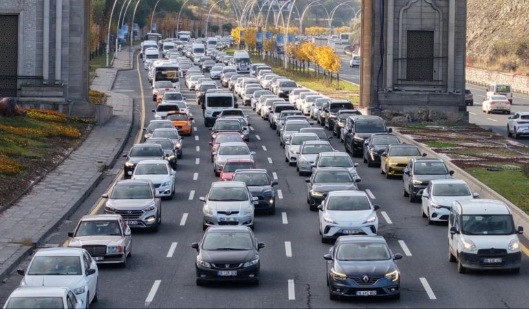 Ankara'da yarın bazı yollar trafiğe kapatılacak