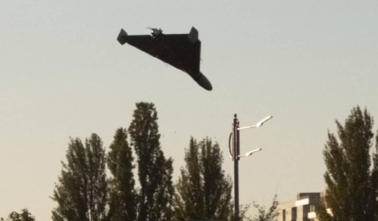 Anthropic: Rus geliştiriciler kamikaze İha yazılımı için yapay zeka kullandı