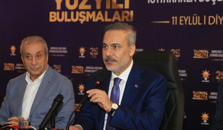 Bakan Fidan: Suriye ve Irak'ta huzur olduğunda bölgedeki bütün devletler yollarına barış içerisinde devam edecek
