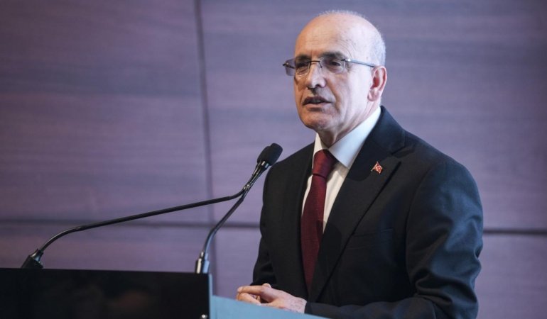 Bakan Şimşek: Fiyat istikrarına olan bağlılığımız tamdır