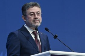 Bakan-Yumakli-789-bin-dekarlik-ortu-alti-uretim-alanina-sahibiz-featured