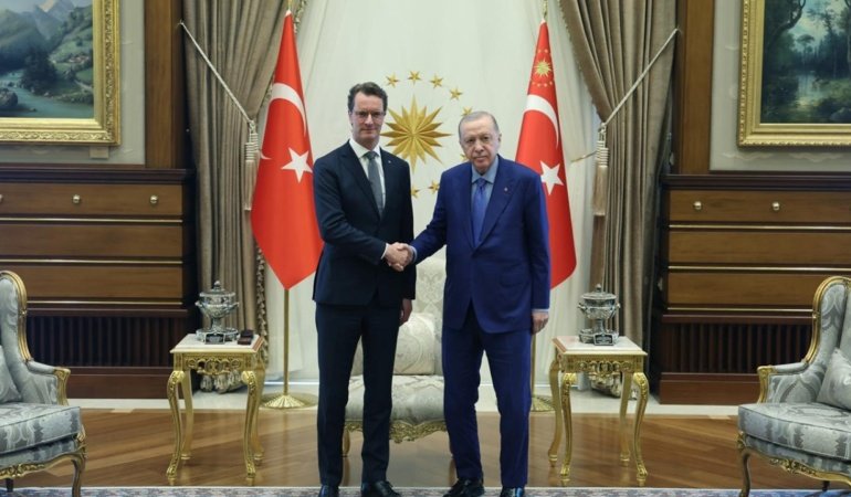 Cumhurbaşkanı Erdoğan, Almanya'nın Kuzey RenVestfalya Eyaleti Başbakanı Wüst'ü kabul etti