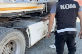 Igdir039da-tir-dorsesinde-9-ton-kacak-akaryakit-bulundu-featured