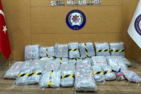 Izmir039de-bir-evde-80-kilo-463-gram-uyusturucu-ele-gecirildi-featured
