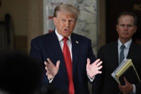 Trumpin-yasaginin-ardindan-Muhabirler-Beyaz-Saraya-alinmadi-featured