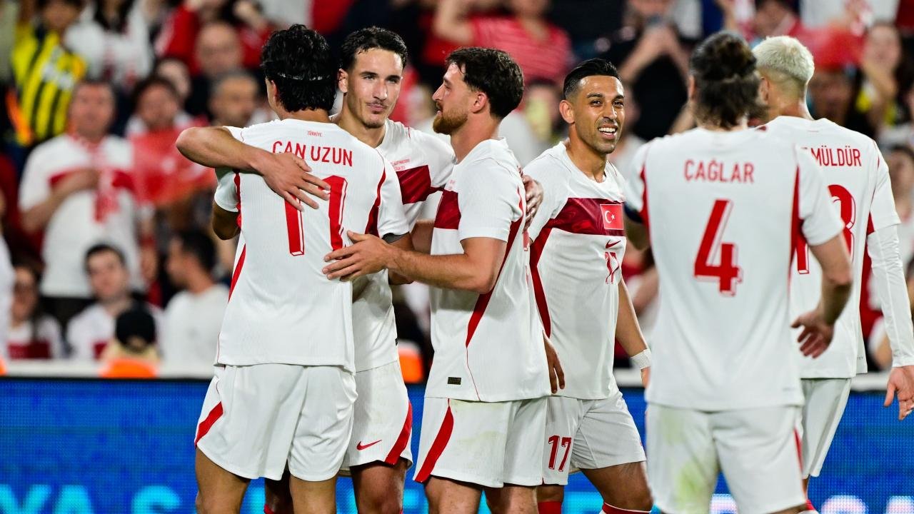 TurkiyeItalya-macinin-genel-bilet-satisi-basladi-featured