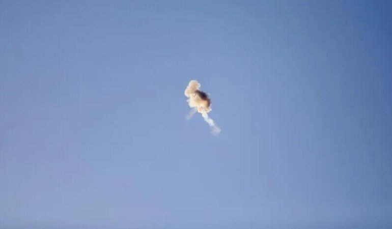 Yemen'de hükümet güçleri Husilere ait 3 İHA düşürdü
