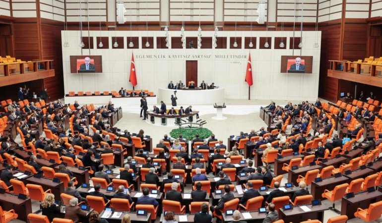 Yeni yasama yılı 1 Ekim'de başlıyor
