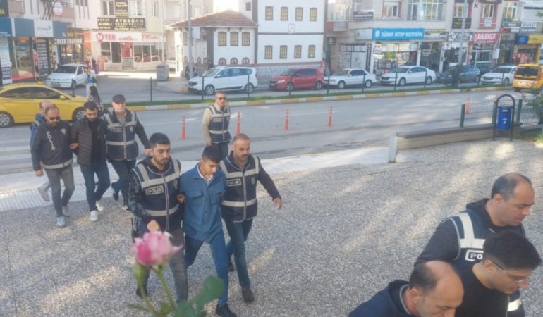 15 ilde "Nitelikli Dolandırıcılık" operasyonu: 174 kişi tutuklandı