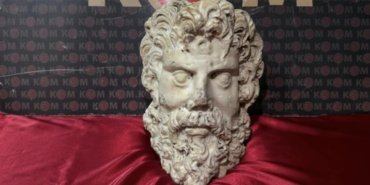 2-bin-yillik-Zeus-heykel-basi-ele-gecirildi-featured