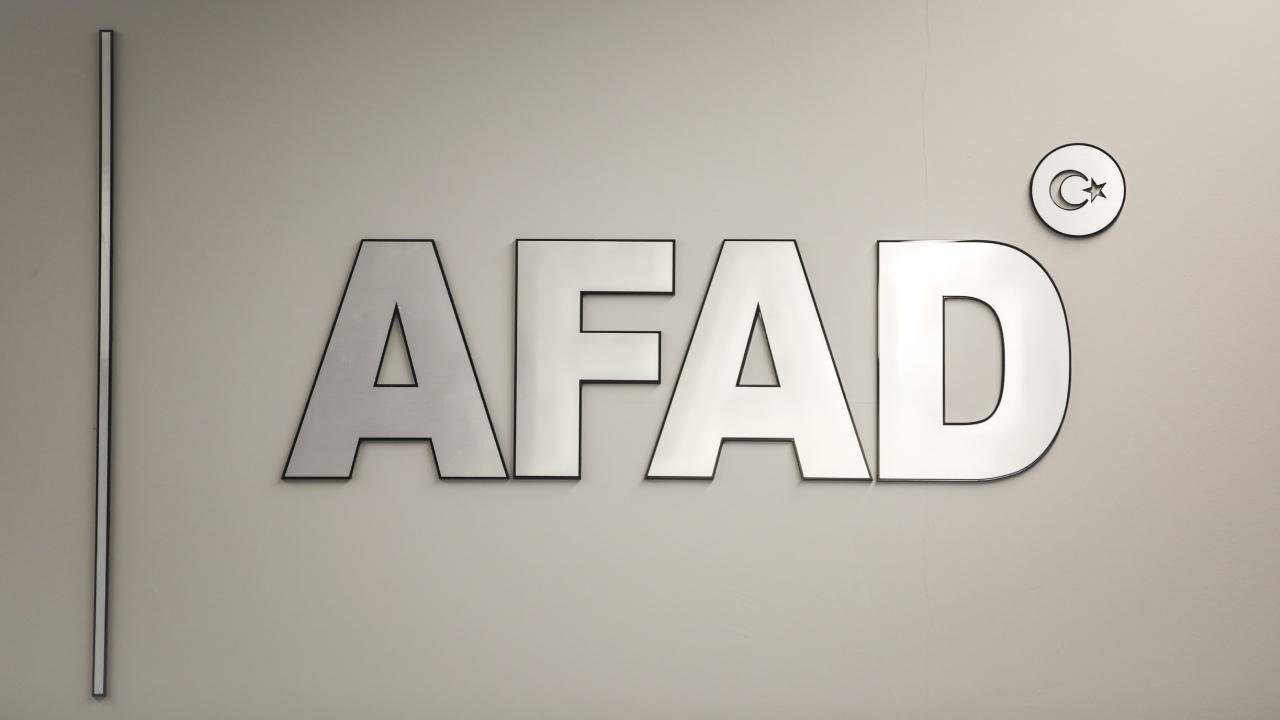 AFAD-Adana039daki-depreme-iliskin-on-degerlendirme-raporunu-yayimladi-featured