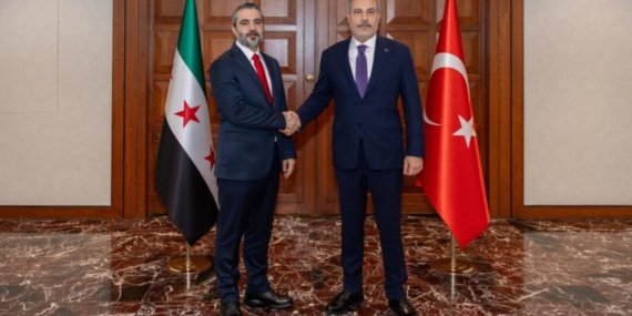 Bakan-Fidan-Suriyeli-mevkidasi-ile-gorustu-featured