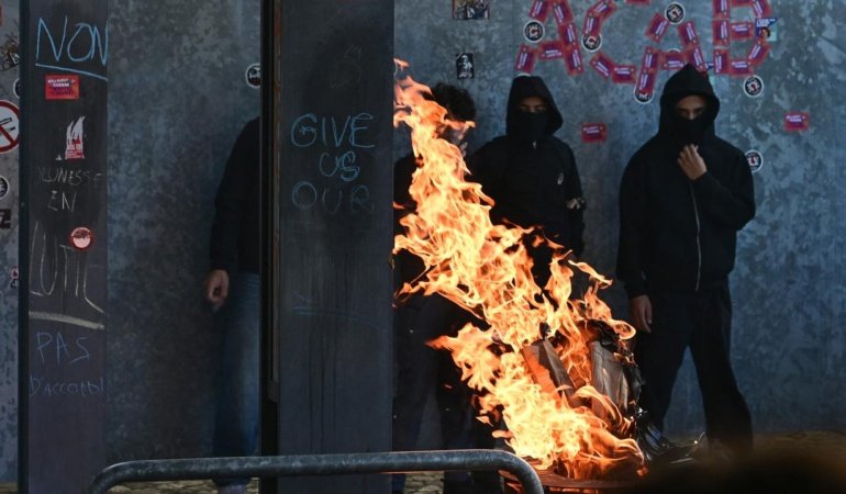 Belçika'nın Liege kentindeki protestolarda 45 kişi gözaltına alındı