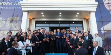 Cumhurbaskani-Erdogan-AK-Parti-Sanliurfa-Il-Baskanliginin-acilisini-gerceklestirdi-featured