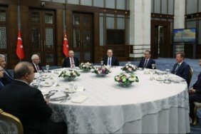 Cumhurbaskani-Erdogan-Yuksek-Mahkeme-Baskanlariyla-yemekte-bir-araya-geldi-featured