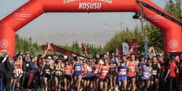 Cumhurbaskanligi-Yari-Maratonu-tamamlandi-featured