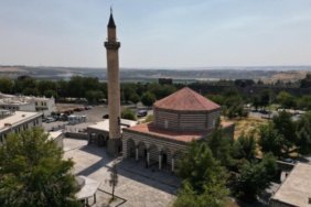 Depremde-hasar-goren-6-tarihi-cami-yarin-yeniden-ibadete-acilacak-featured