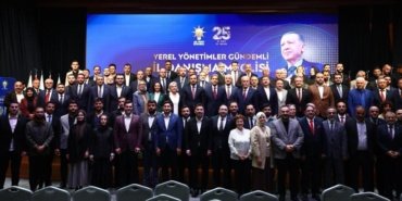 Farkli-siyasi-partilerden-136-kisi-AK-Parti039ye-katildi-featured