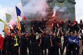 Fransa039da-liselilerin-eylemleri-kapsaminda-202-kisi-yaralandi-featured