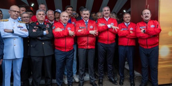 Icisleri-Bakani-Ciftci-TEKNOFEST-Guneydogu039yu-ziyaret-etti-featured