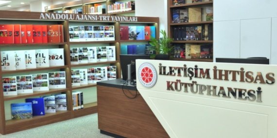 Iletisim-Ihtisas-Kutuphanesine-kurumsal-sorumluluk-ozel-odulu-featured