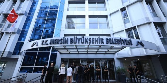 Mersin039de-3-belediyeye-yolsuzluk-operasyonu-featured