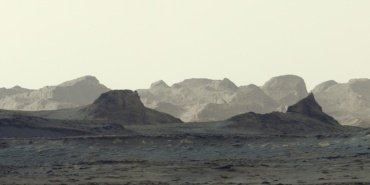 NASA039nin-Curiosity-araci-Mars039ta-carpici-bir-safak-fotografi-cekti-featured
