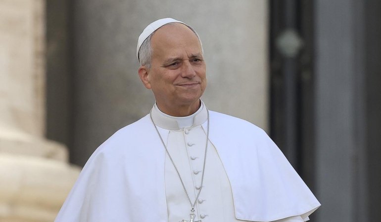 Papa 14. Leo hastaneye yatırıldı