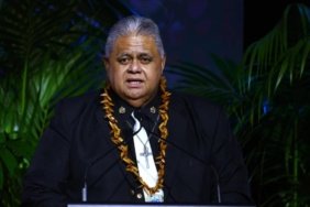 Samoa-Basbakani-Schmidt-19-yil-onceki-Nazi-selami-icin-ozur-diledi-featured