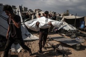 Soykirimci-Israil039in-Gazze039ye-saldirilarinda-2039si-cocuk-5-kisi-hayatini-kaybetti-featured