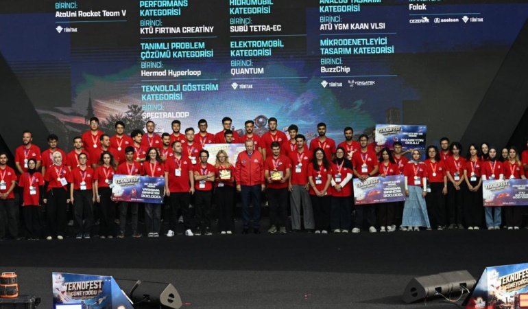 TEKNOFEST Güneydoğu'da 131 kategorinin birincileri ödüllerini aldı