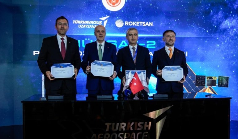 TUSAŞ ve ROKETSAN, HÜRSAT için imzaları attı