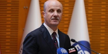 YOK-Baskani-Ozvar-Uluslararasi-universite-siralamalarinda-6-universitemiz-ilk-500039e-girdi-featured